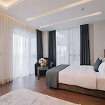 Otel Peerless 3*