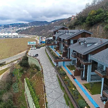 Peerless 3* Trabzon