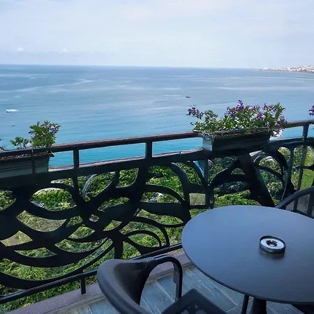 Ξενοδοχείο Peerless Τραμπζόν