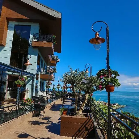 Peerless Τραμπζόν